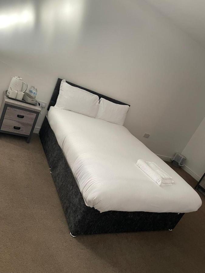 Apartment In Central Wakefield Kültér fotó